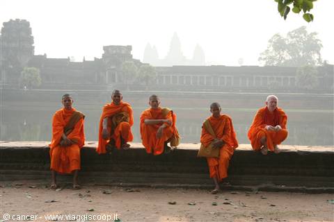 Monaci in Angkor Wat