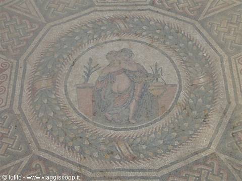 Piazza Armerina: Villa romana del Casale (mosaici)