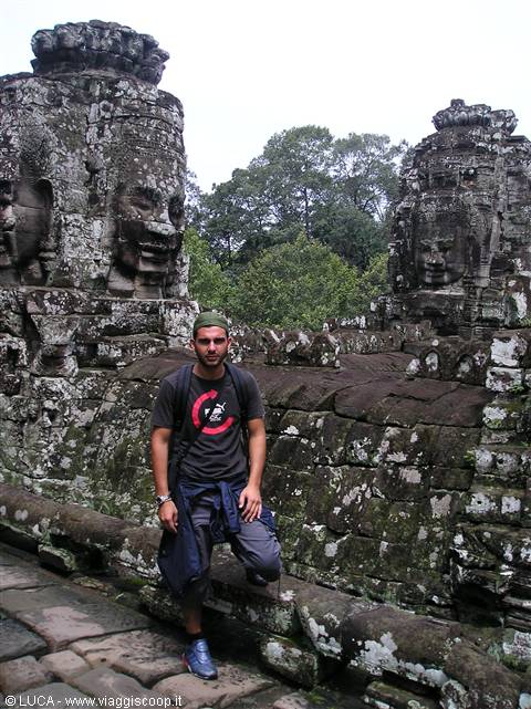 Angkor - Tempio del Bayon...ed io...