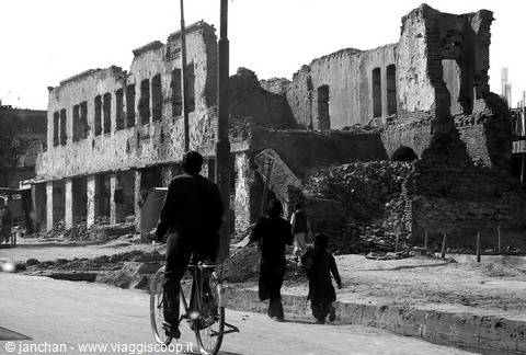 a walk in the centre, Kabul