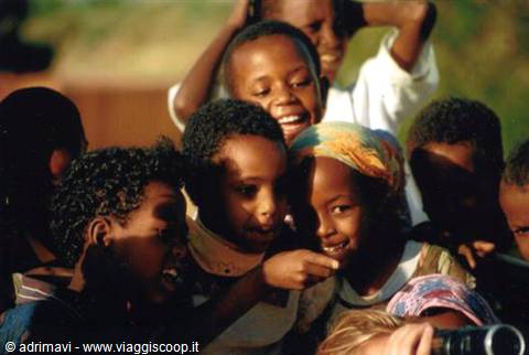 children along the Keren - Asmara road