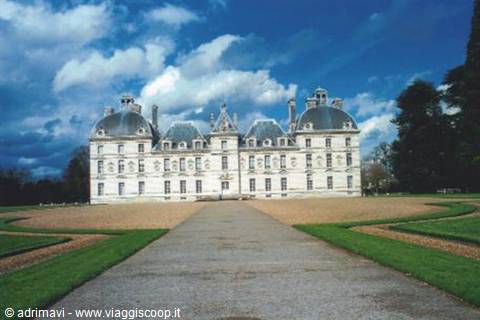 Cheverny castle - Loire Castles