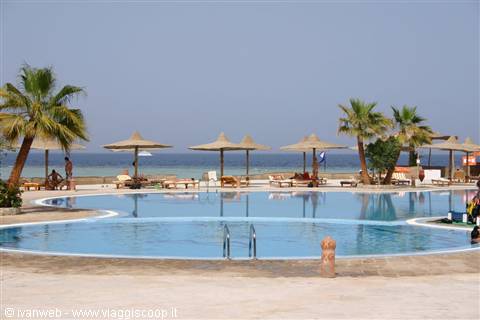 Eden Village Blue Reef
