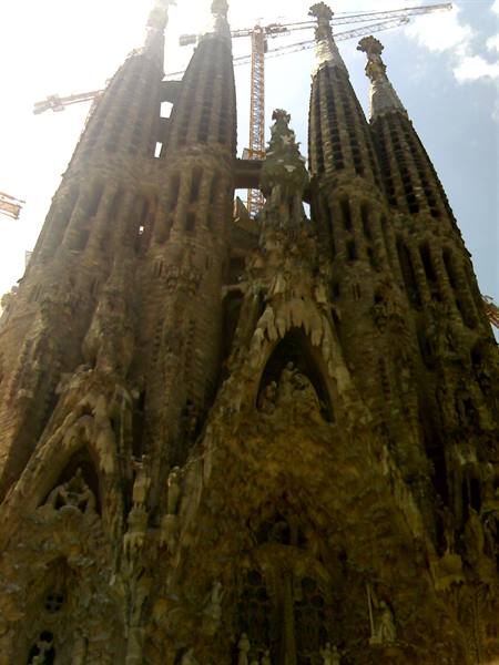 Gaudi-Sagrada familia