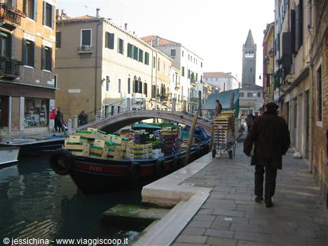 fruit and vegetable market at san barnaba