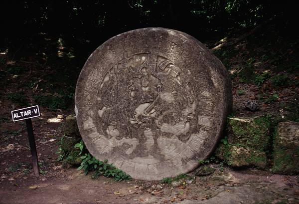Tikal Altar V