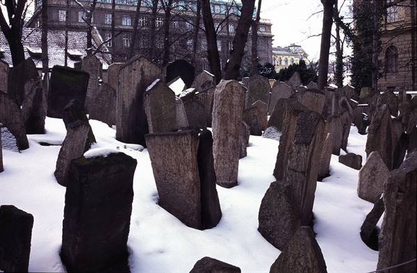 Old Jewish cemetery