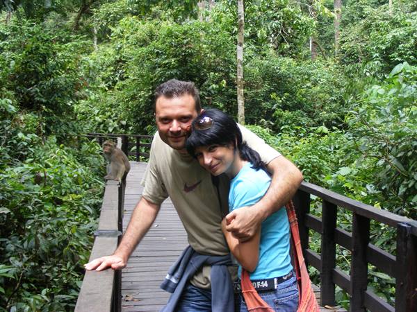 ME AND GIUSY AT THE SEPILOK ORANG UTAN CENTRE