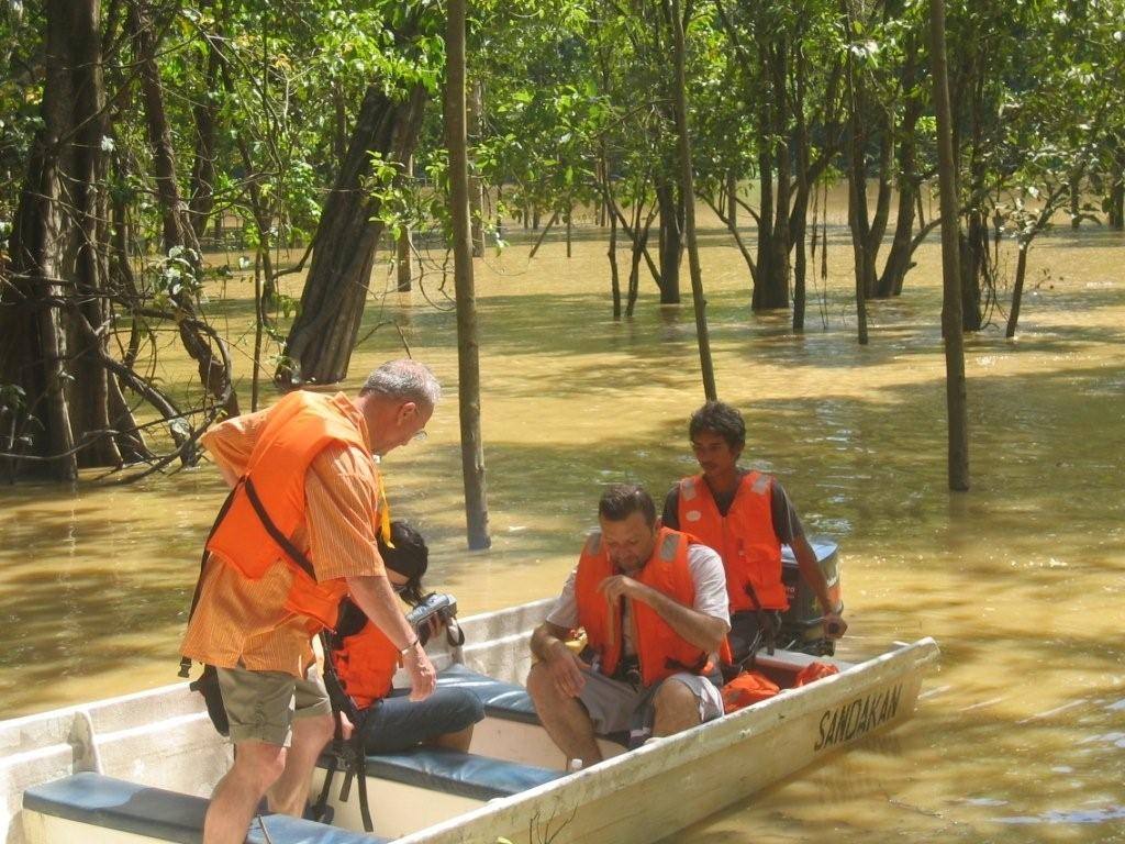 Kinabatangan river...in the canoe
