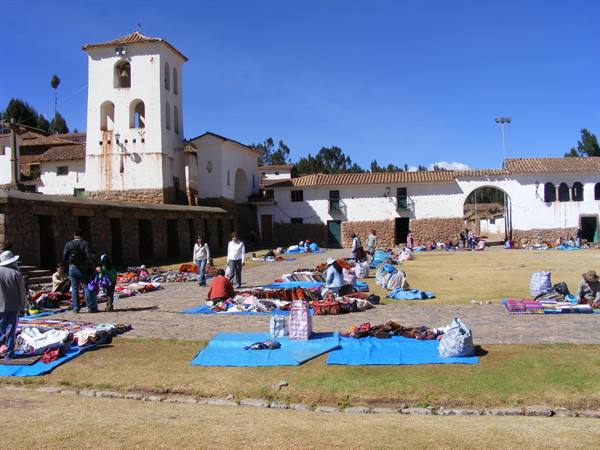 market of Chinchero
