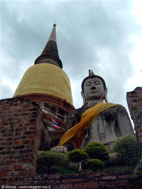 Ayuthaya - Historical Park - Wat Yai Chai Mongkhon