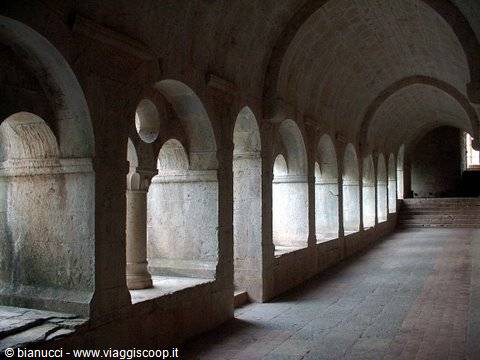 Thoronet abbey cloister, stone arches with soft side light