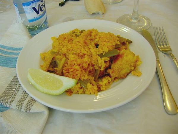 VALENCIA - THE VALENCIAN PAELLA