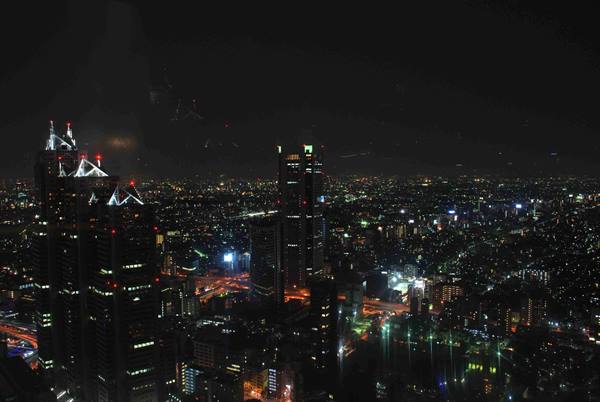 Tokyo by night