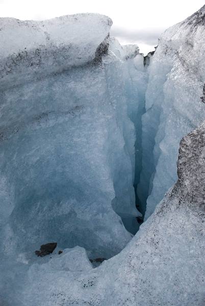 Glimpses of the Skaftafellsjokull glacier 