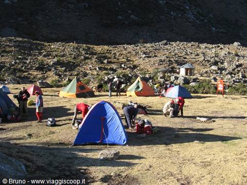 Trekking in the Cordillera Blanca - Second camp