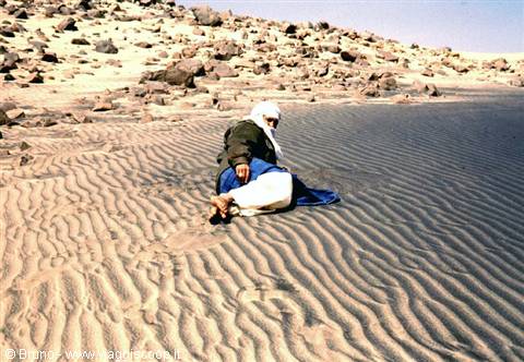 Algerian Sahara - On the black dune