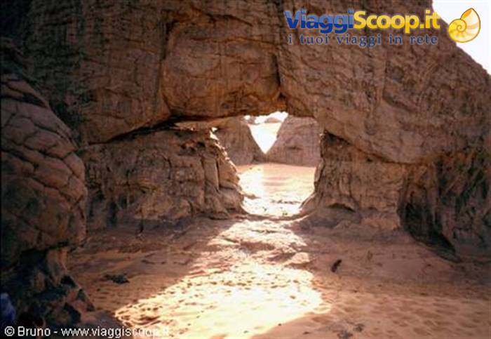 Algerian Sahara - Youf Ahakit