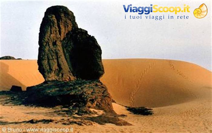 Algerian Sahara - Youf Ahakit