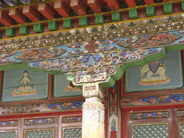 Tsetserleg-Detail of the interior of Tovkhon monastery