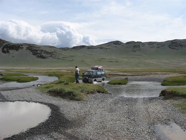 Towards Olgii-Guado