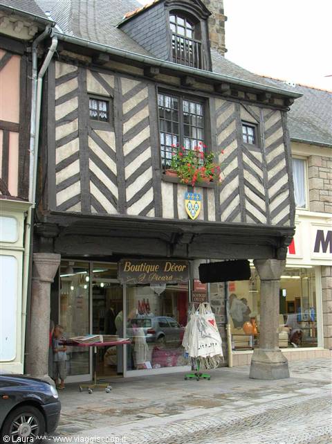 breton half-timbered house
