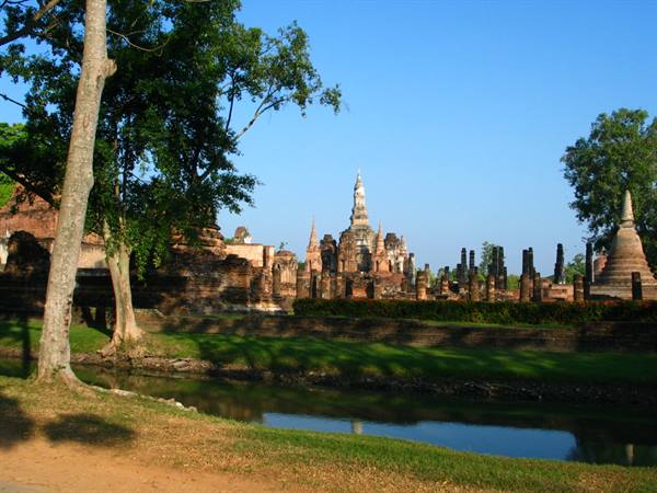 the fascinating sukhothai again