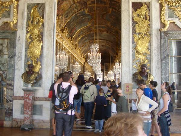 versaille :hall of mirrors