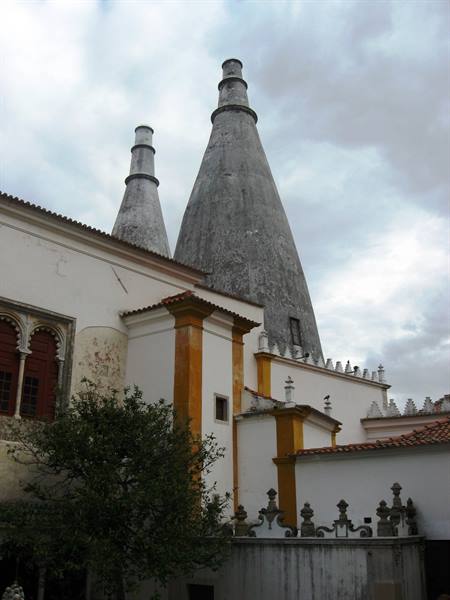 Paço Real and its chimneys
