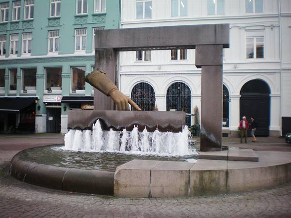 monument in central Oslo