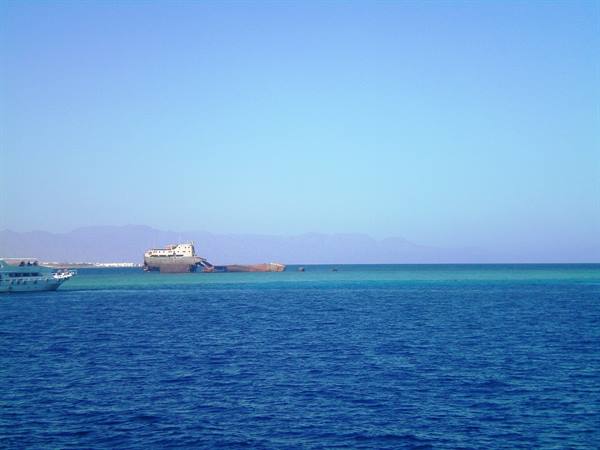 remains of a shipwreck in the sea of a Russian ship
