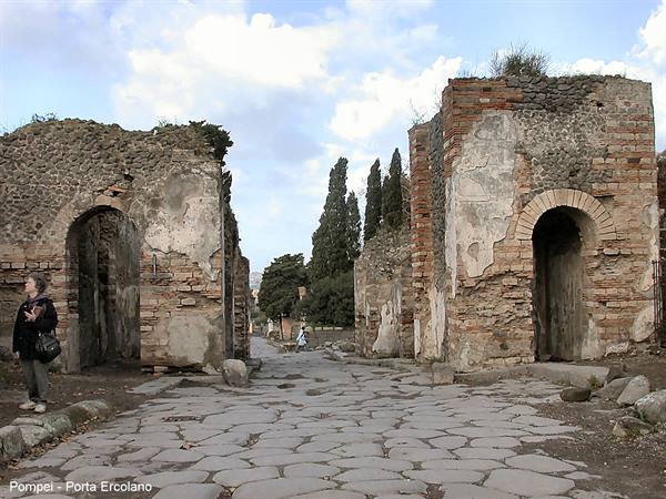 Pompeii - Herculaneum Gate