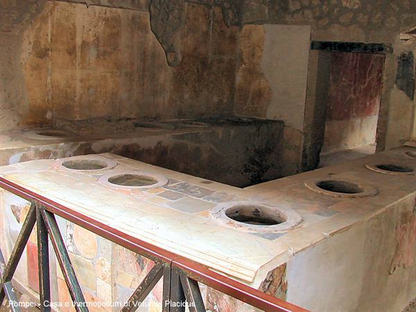 Pompeii - House of Vetutius Placidus