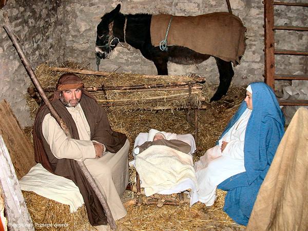 Pietrelcina - Living nativity scene