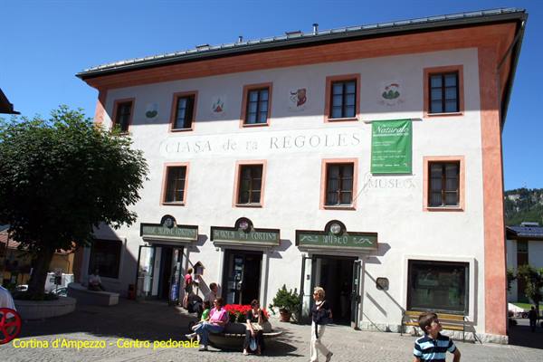 Cortina d'Ampezzo - Pedestrian centre