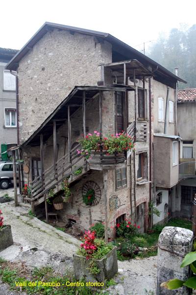 Valli del Pasubio - Old town