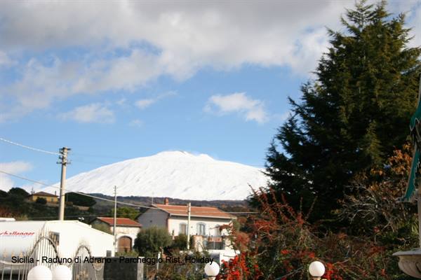 Adrano gathering - Etna with snow
