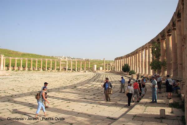 Jordan - Jerash - Oval Plaza