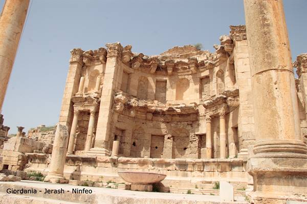 Jordan - Jerash - Nymphaeum