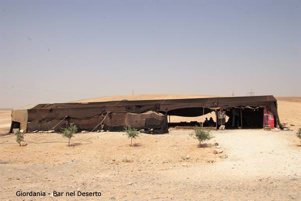 Jordan - Bar in the desert