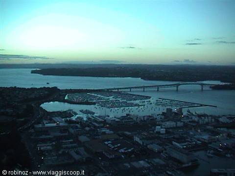 AUCKLAND BAY AT SUNSET