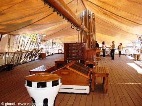 Training ship Presidente Sarmiento: detail.