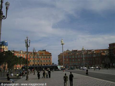 Place Massena with tram and little men