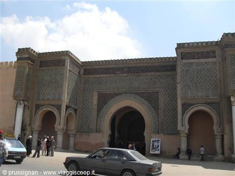 the Bab el Mansour gate in Meknes