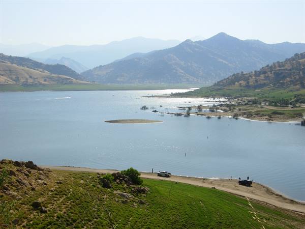 Lake Kaweah - Three Rivers