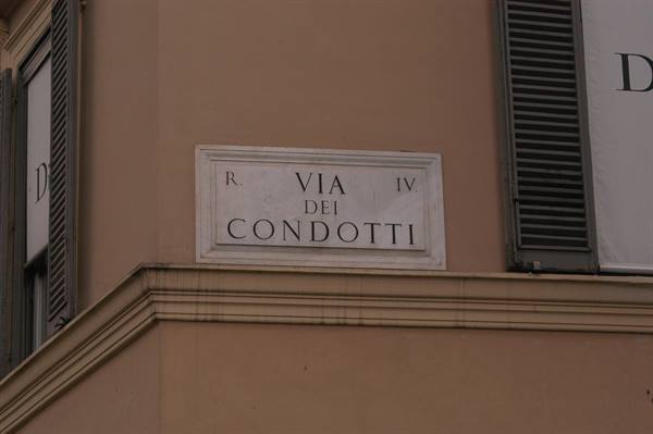 Via Condotti