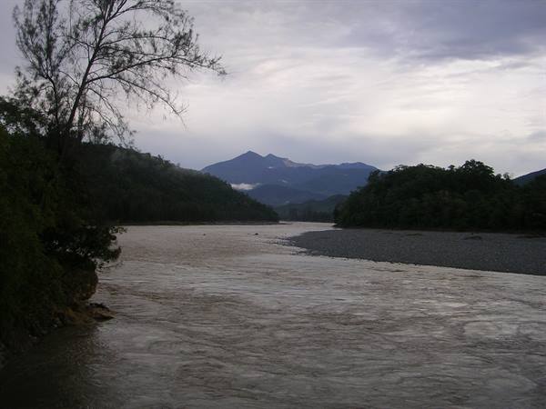Around Ampana