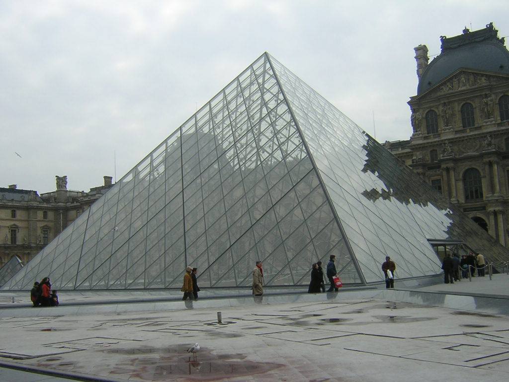 The entrance of the Louvre