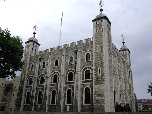 The White Tower stone keep with four corner turrets, London