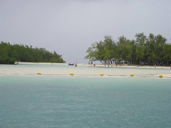 Ile aux Cerfs with the clouds...